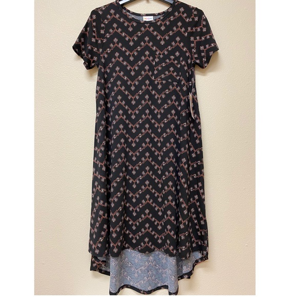 ⚡️FLASH SALE⚡️NWT LuLaRoe Carly Black Chevron XS - Picture 1 of 4